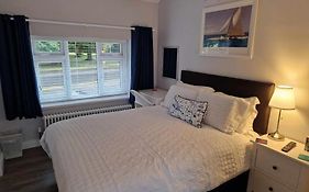 Room On Heath Park